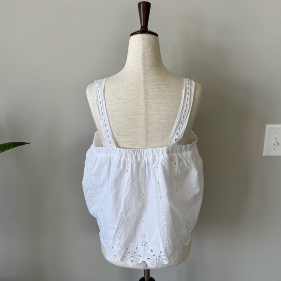 Maurice White Eyelet Lace Tank Top - Picture 7 of 7